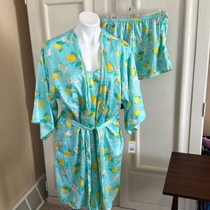 Flora Nikrooz 3 pc Sleep Set tank shorts robe citrus